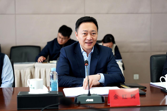 余紅輝與國務院國資委社會責任局副局長柳長森座談交流