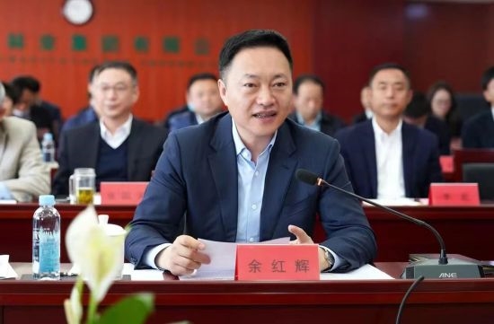 匯聚中林高端智庫(kù)·共話發(fā)展謀篇布局中林集團(tuán)召開(kāi)院士專家座談會(huì)