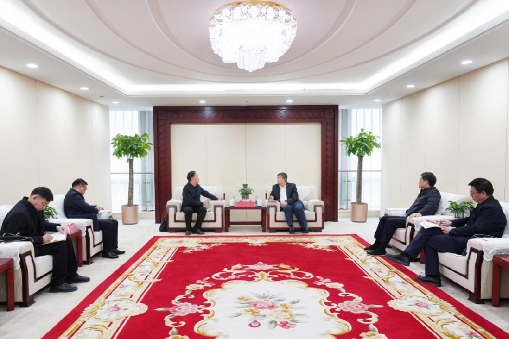 單忠立會(huì)見湖南省通道侗族自治縣縣長(zhǎng)田剛一行